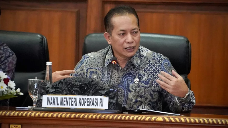 Wamenkop Ferry Juliantono Ditunjuk Pimpin Satgas Percepatan Pembentukan 80.000 Koperasi Desa Merah Putih
